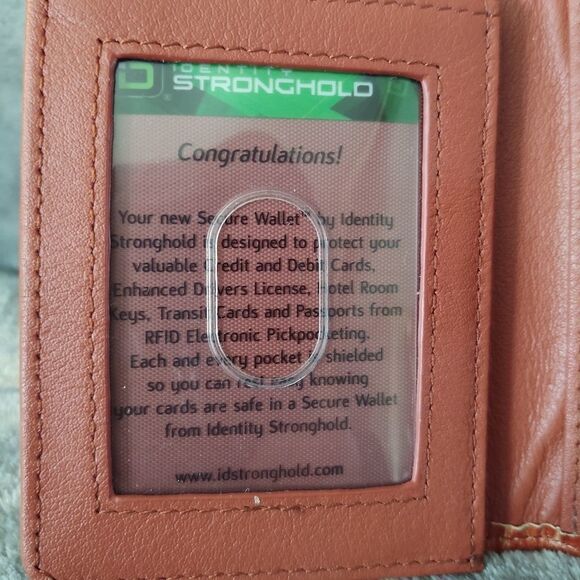 New Identity Stronghold Genuine Leather Wallet - Picture 3 of 11